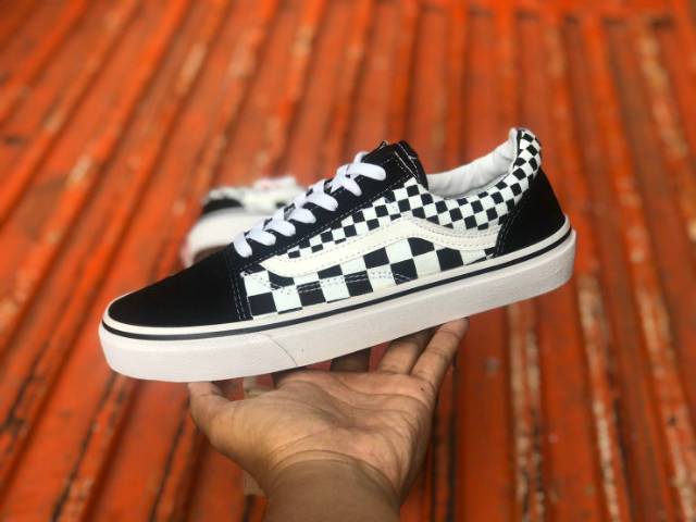 SEPATU WOLF X VANS AUTHENTIC FULL BLACK HITAM POLOS WHITE PUTIH OLDSKOOL ERA SK8-Hi Slipon Checkerboard