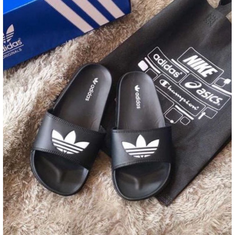 SENDAL SLOP PRIA/WANITA SENDAL CASUAL ADIDA ADILETTE COMFORT BLACK FREE BOCK+PEPERBACK