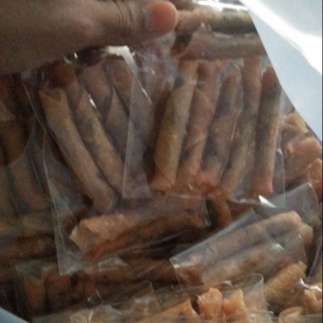

Sumpia mini coklat