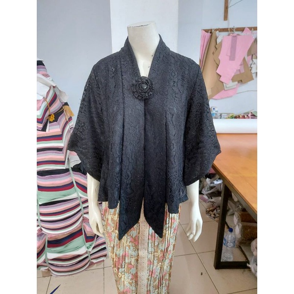 Kebaya floy KIMONO BROKAT standar jumbo glitter full furing busui KeroncongBusana-Hitam