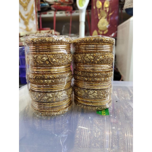 gelang penganten model India.