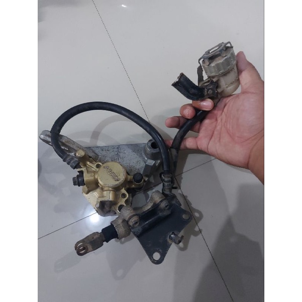 kaliper cakram set belakang vixion new 1 PA ori copotan
