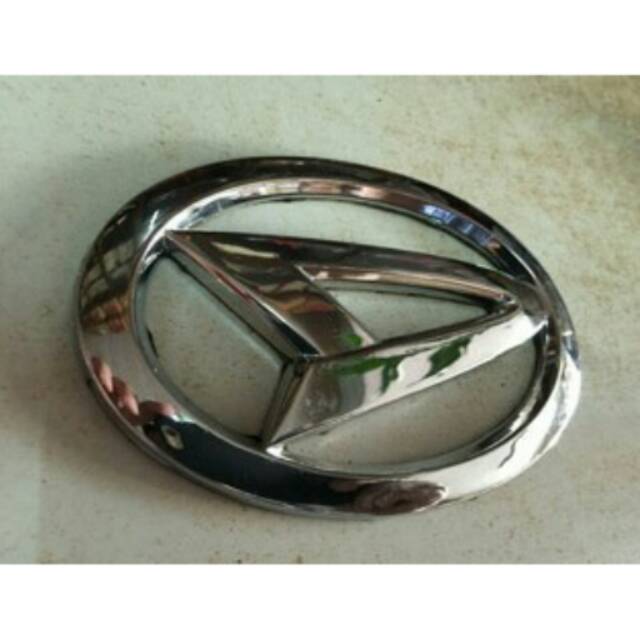 Emblem stiker logo mobil D utk xenia belakang