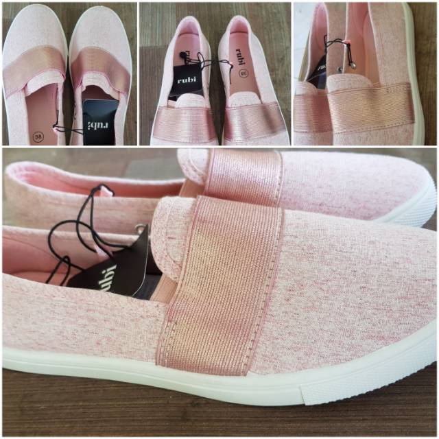 SEPATU RUBI