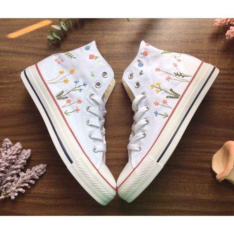 Converse sulam bunga Embroidery unik