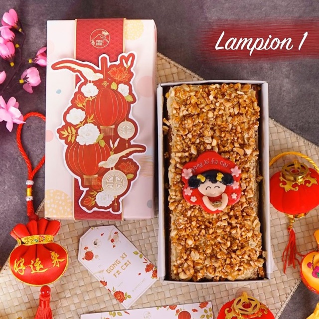 

Lampion 1 - bolu keju / bolu coklat / mocca nougat / bolu nastar