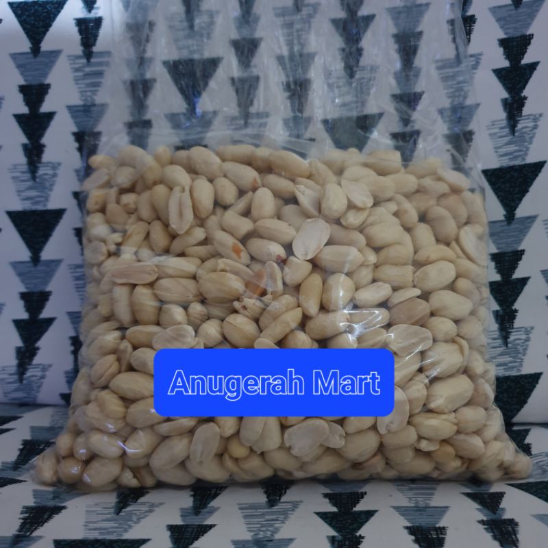 

Kacang Tanah Kupas Import 1kg