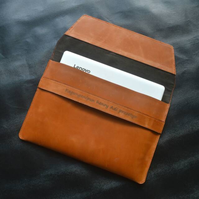 SARUNG SLEEVE MACBOOK IPAD LAPTOP NOTEBOOK CUSTOM KULIT ASLI BERGARANSI