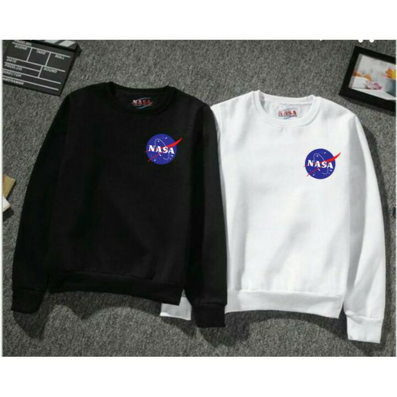LOGO NASA CREWNECK PLEECE UNISEX HITAM, PUTIH SIMPLE