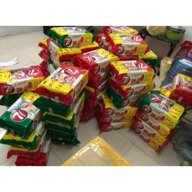 Croissant 7 days Arab