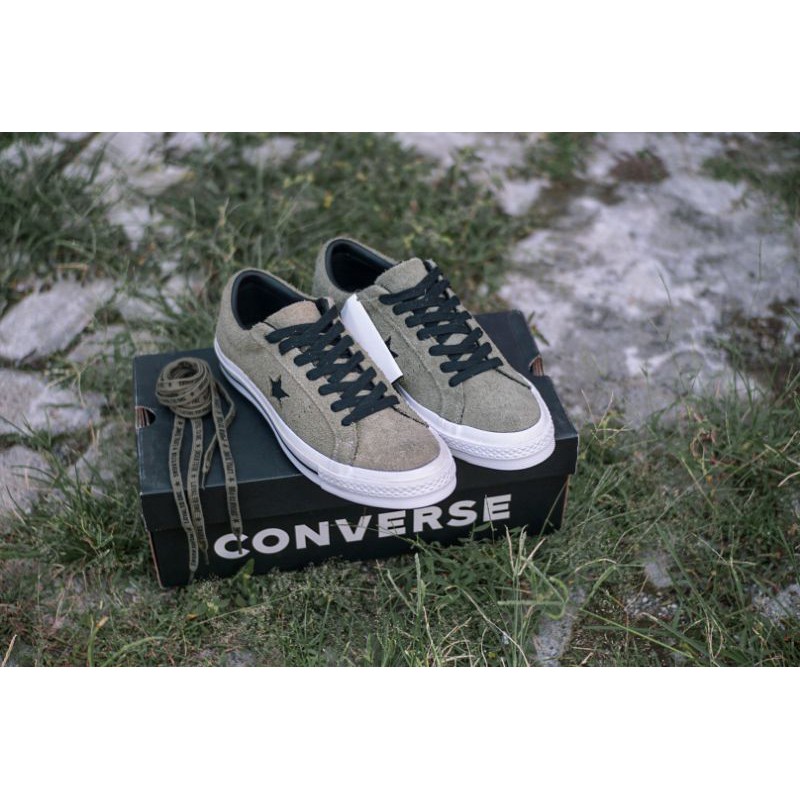 CONVERSE ONE STAR OX FIELD SURPLUS / BLACK / WHITE BNIB