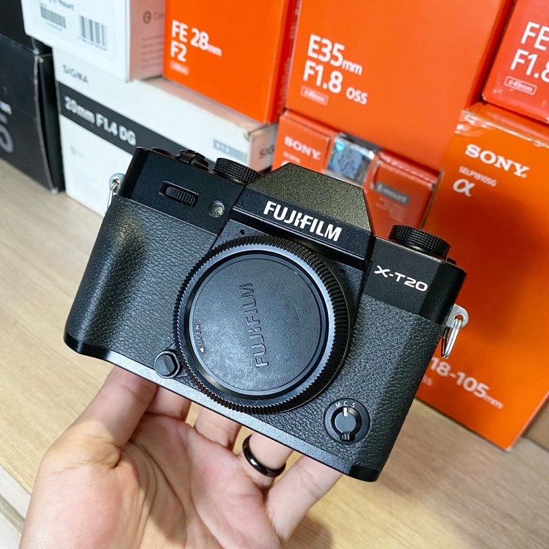 Kamera Fujifilm XT20 fullsetbox Body Only - bukan  fujifilm xt100 xt10 xt1 xt2 xt3