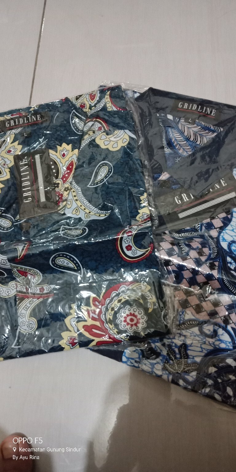 [gridline - Regular1] Kemeja Batik Pria Katun Lengan Pendek Regular R021 R022 R023 R024 R025 R026