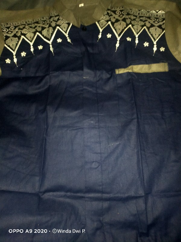 Hem Batik Pria Lengan Pendek Bisa Seragam