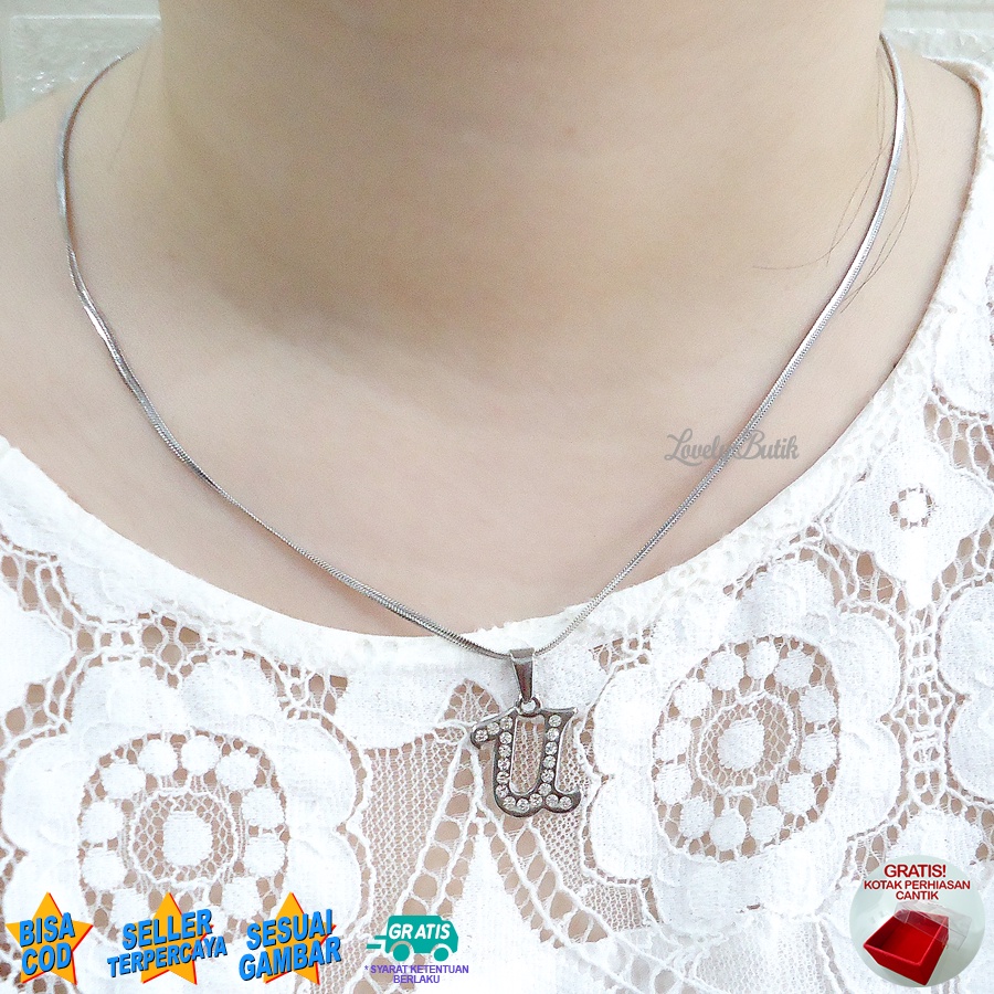 Lovelybutik Honey Kalung Huruf Titanium Anti Karat Inisial U Uk 45 cm BONUS KOTAK PERHIASAN