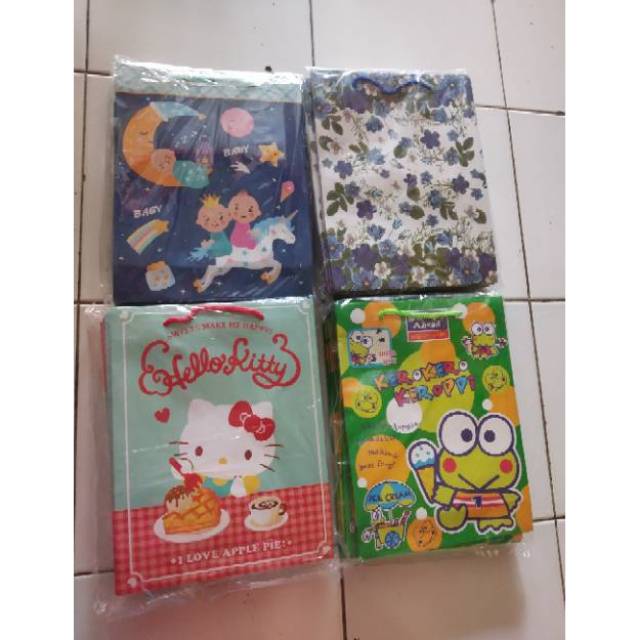 

Papper bag 30x23x8cm