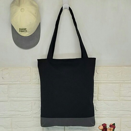 TOTE BAG KANVAS  RESLETING / TOTEBAG TAS WANITA CANVAS POLOS MURAH BISA CUSTOM SABLON UNTUK GOODIE BAG ULANG TAHUN, SOUVENIR, TAS KULIAH, TAS SEMINAR, GIFT PERNIKAHAN, KANTONG BELANJA/SHOPPING BAG MODEL TB 014