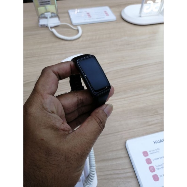 Huawei band 6