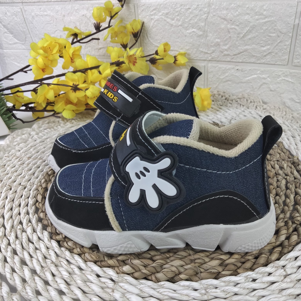 [TAMAN SEPATUKU] SEPATU TRENDY MURAH SNEAKER KERN DENIM ANAK LAKI-LAKI 1 2 3 TAHUN CAX40