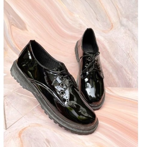 Musim Semi Musim Gugur Wanita Oxford Sepatu Flat Pada Platform Sepatu Kasual Hitam Renda Kulit Sepatu Jahit Ujung Bulat Zapatos Mujer 8901N