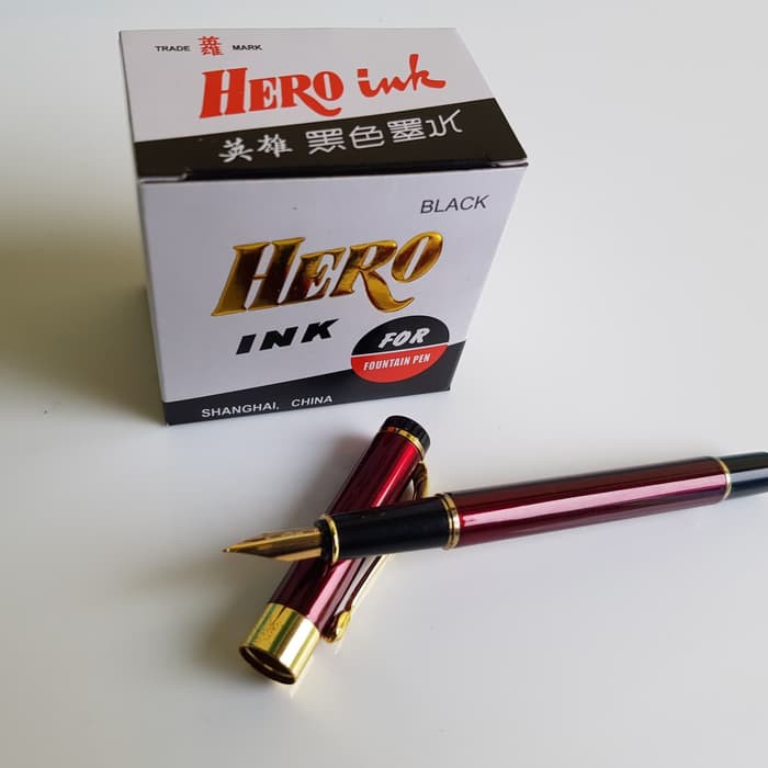 

NEW PRODUK PAKET KLIK. FOUNTAIN PEN 021 RED DAN TINTA HERO INK 50ML.PENA .PULPEN.