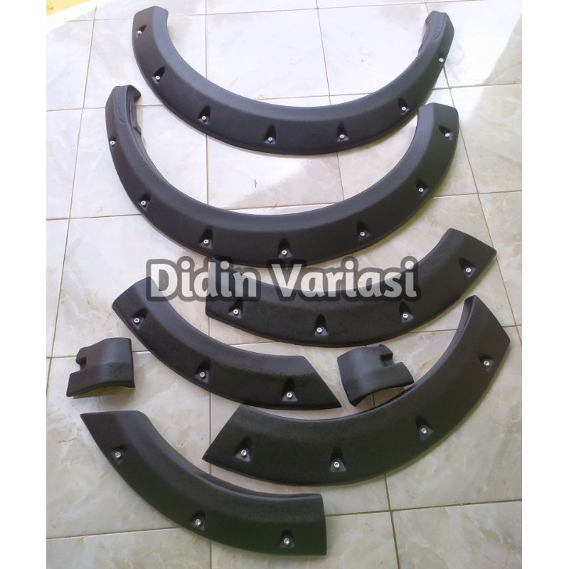 Fender Pajero Sport 1set isi 8pcs PNP Berkualitas 2008-2014