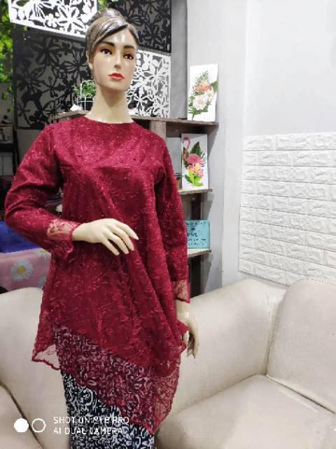 (DIJAMIN REALPICT) - NEW ARRIVAL..... KEBAYA PESTA - KEBAYA TULLE AISYAH / TILLE KEBAYA MUTIARA