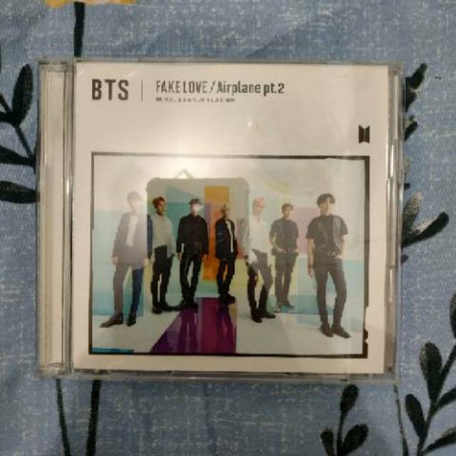 Album Japan BTS Fake Love