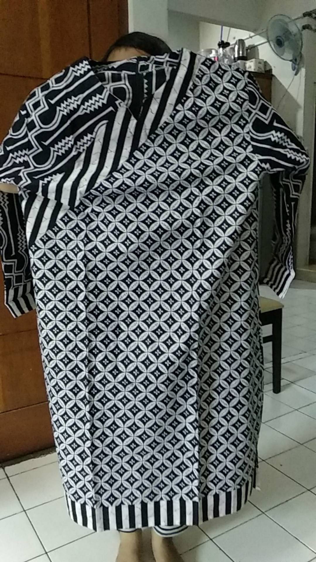 Tunik Batik Jumbo Xxxl Ld 110 Tunik Monokrom Miring Tunic Batik Kantor Seragam Batik Kerja
