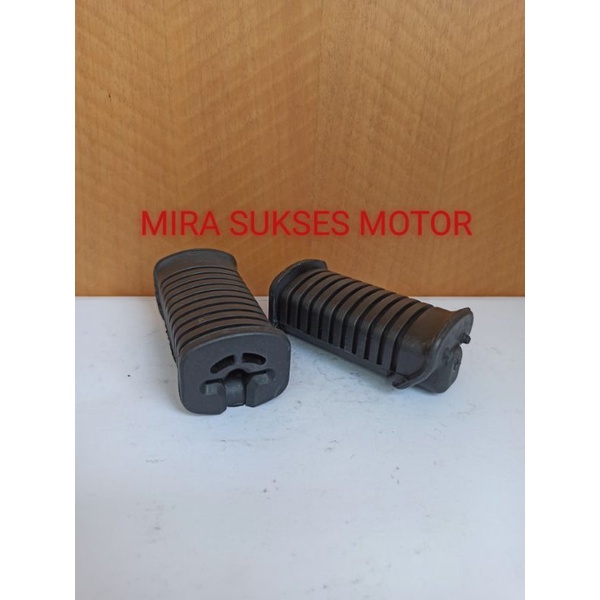 FOOTSTEP DEPAN SUPRA