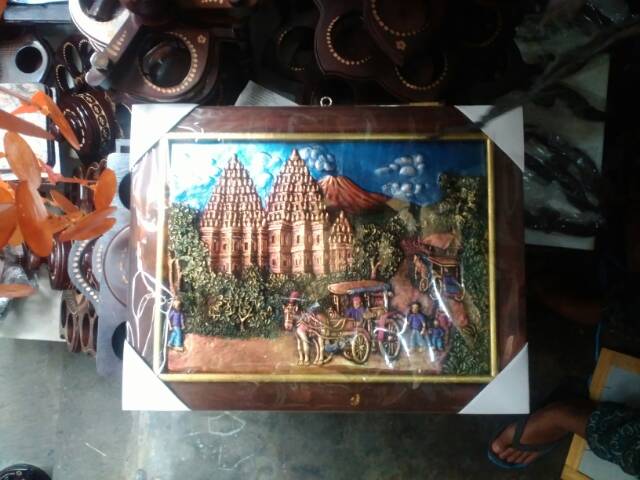 TERMURAH! TERLARIS! Lukisan Timbul 3D Relief Gambar Andong Kereta Kuda Background Candi Prambanan