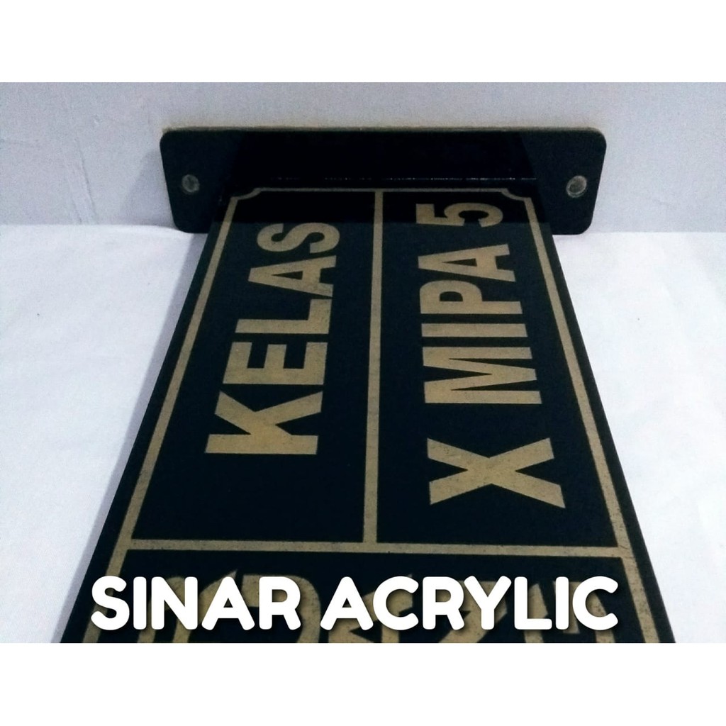 

PAPAN NAMA RUANG ACRYLIC 15X30 cm