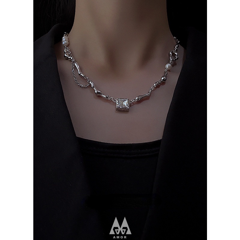 Kalung Choker Rantai Klavikula Hias Mutiara Mosaik Untuk Perempuan