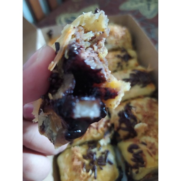 

BOLEN PISANG KEJU/COKLAT