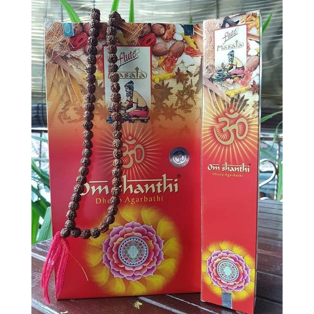 Dupa Import Om Shanti Agarbathi Pak