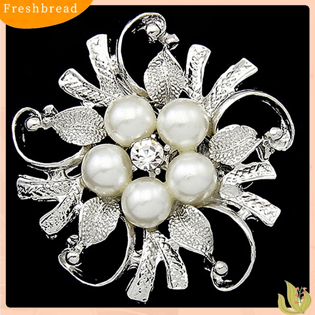 [ TERLARIS]Women Breastpin Elegant No Deformation Flower Rhinestone Faux Pearl Brooch Pin for Party Dating