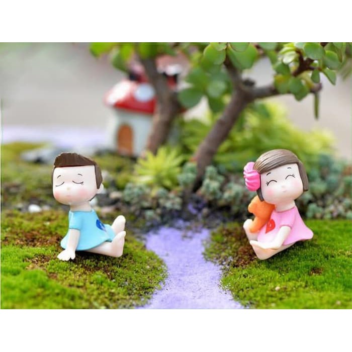 Miniature Lover Figures - Lovers Couple Figurines #02 (2pcs)