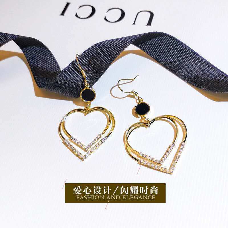 Selebriti Internet double-layer berbentuk hati Telinga hook high-grade anting-anting Korea selebriti