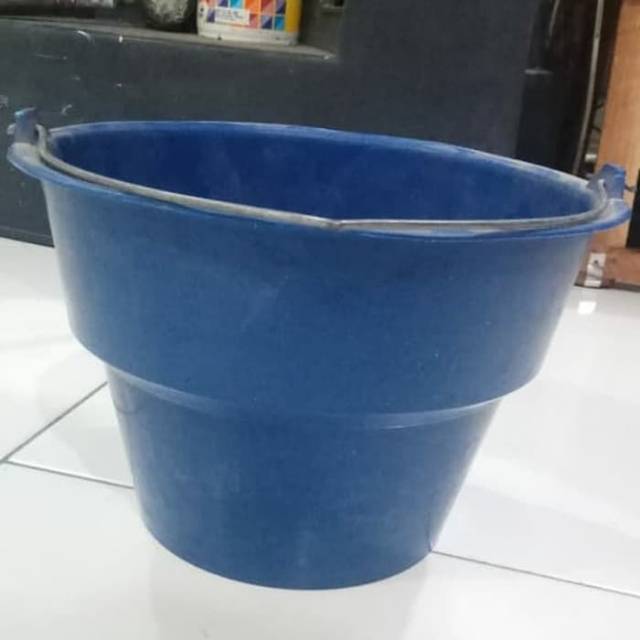 Ember Plastik Biru Kecil | Ember Cor Anti Pecah
