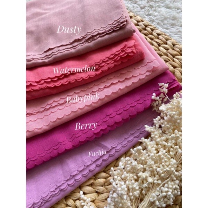 Hijab Voal Basic Lasercut / Hijab Polos Bahan Voal Premium