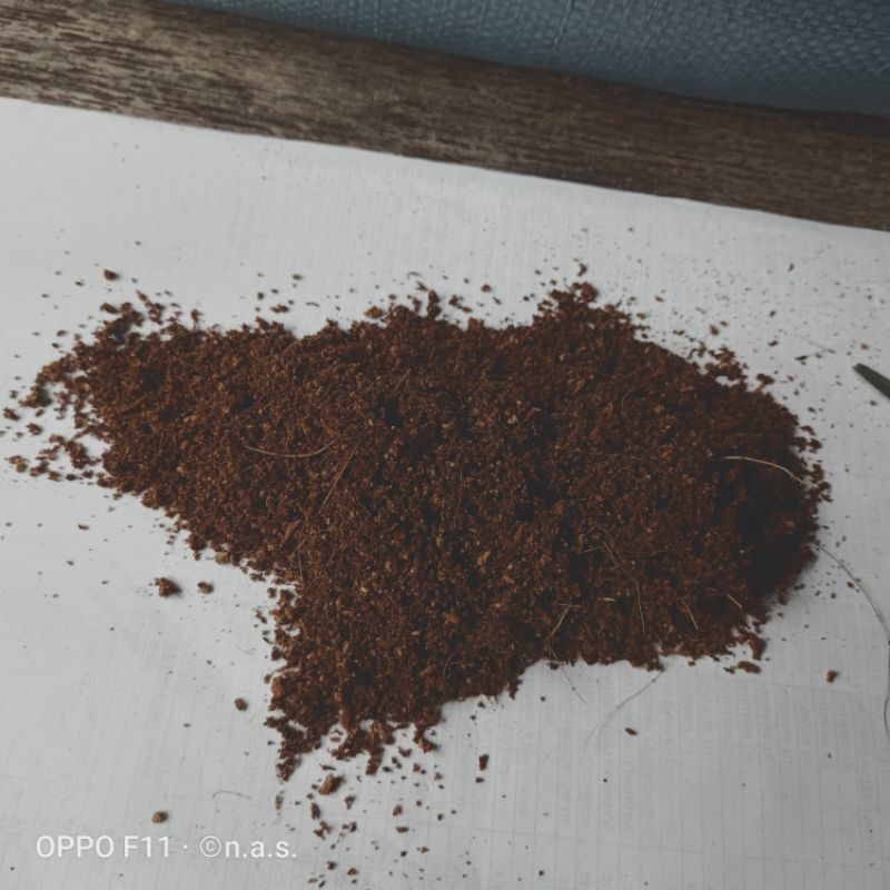 

Cocopeat 1kg per kemasan