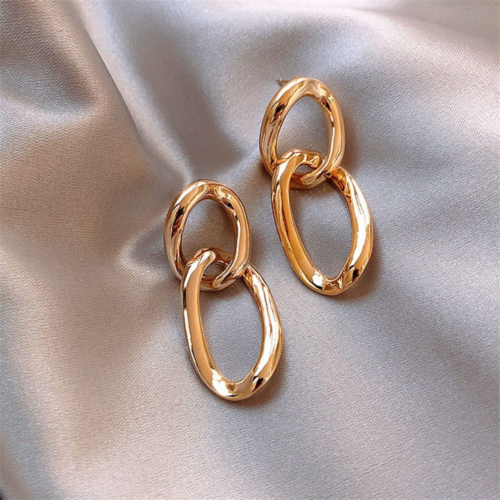 Anting Oval Geometris Aksesoris Fashion Wanita