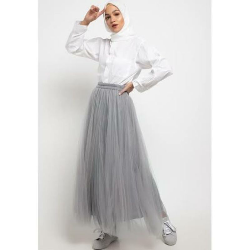 Rok Tutu cantik tebal dan jatuh