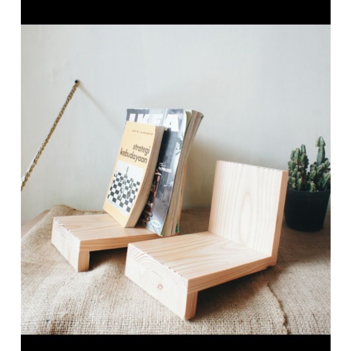 Penyangga buku kayu/book stand/book holder/stand buku/rak buku