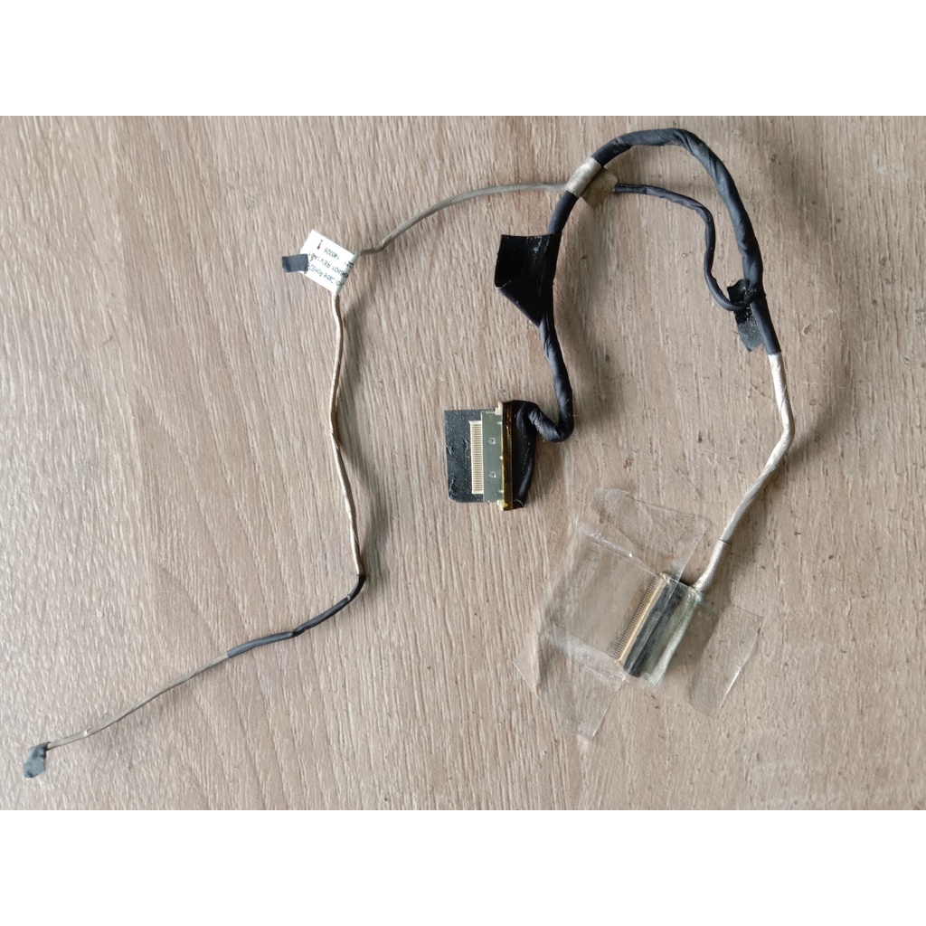 Kabel Flexibel LED Notebook HP 10-F001AU bekas