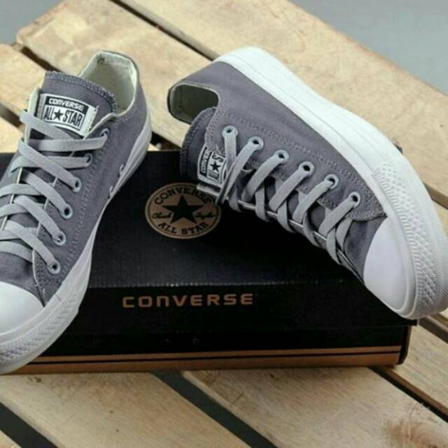 Sepatu converse chuck taylor 2 CT 2 + BOX