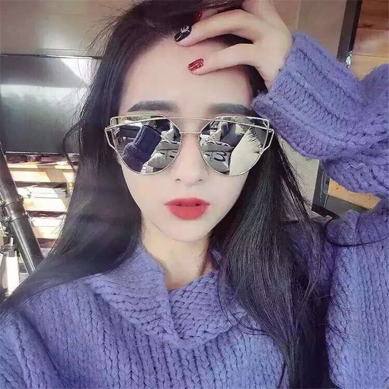 Anti UV Eye Cat Sunglasses [ Grey Silver ] Pria dan Wanita - Desaign Korea - NY Free Kotak Kacamata