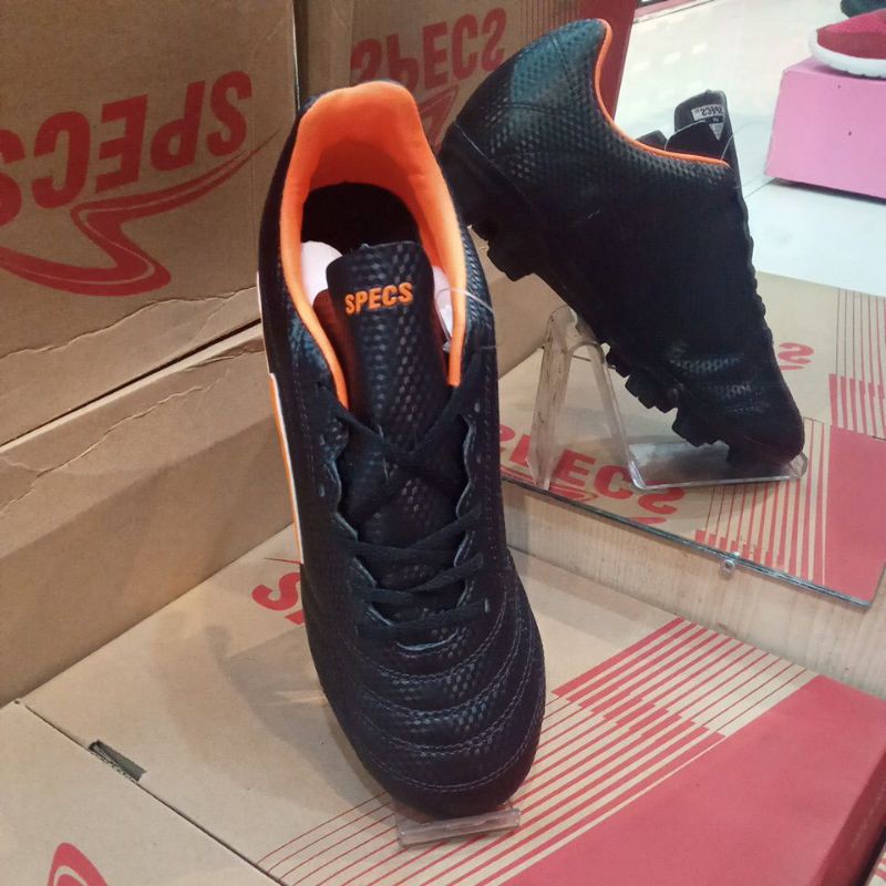 sepatu dewasa SPECS  sepatu bola porto 19 fg