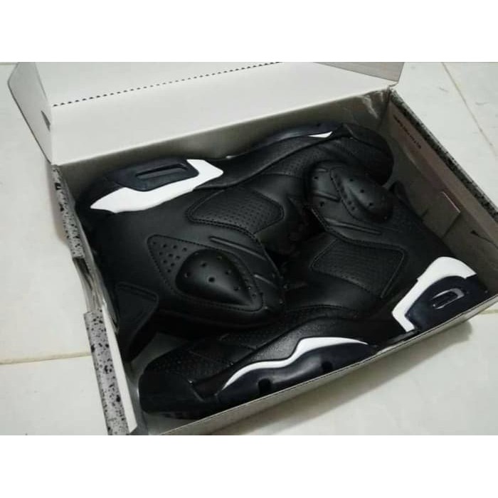 Jual  Sepatu Basket Air Jordan 6 High Black Cat