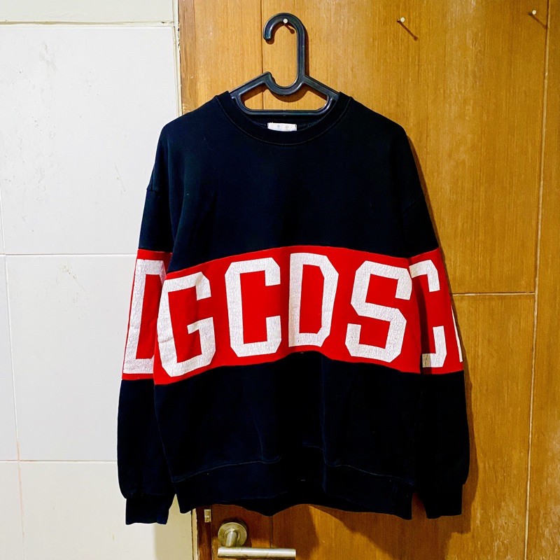 Black & Red GCDS Fashion Streetwear Sweater⚡️